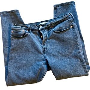 LEVI'S WEDGIE Straight - size 32 - well worn black - ladies jeans - button fly